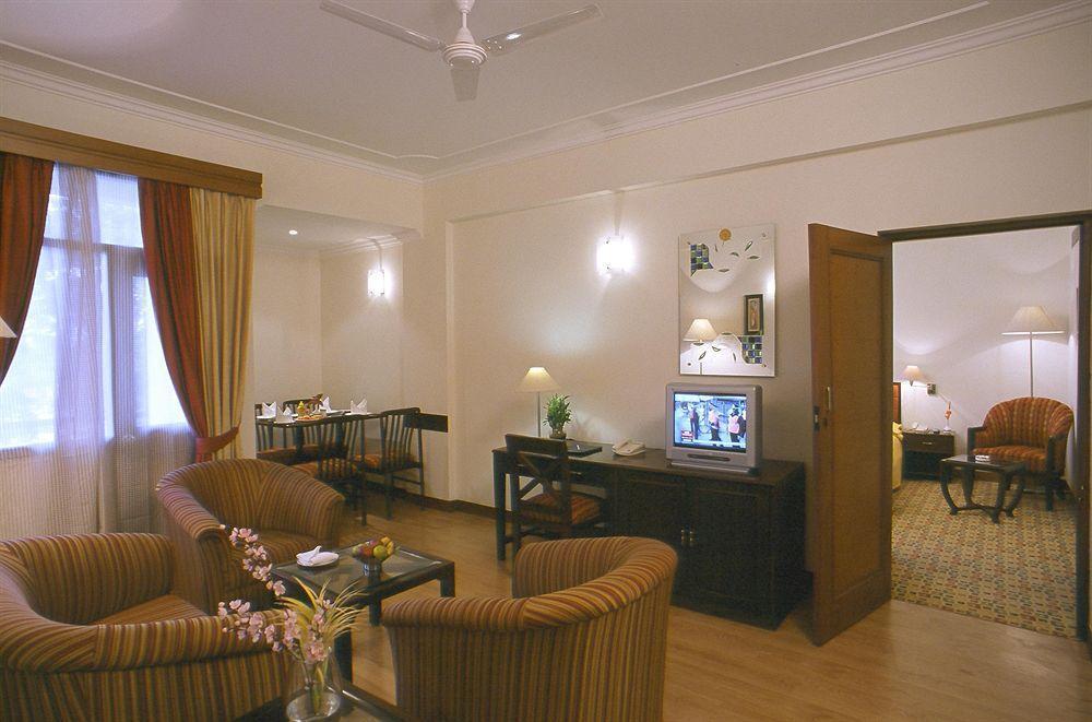 Country Inn & Suites Haridwar Bilik gambar